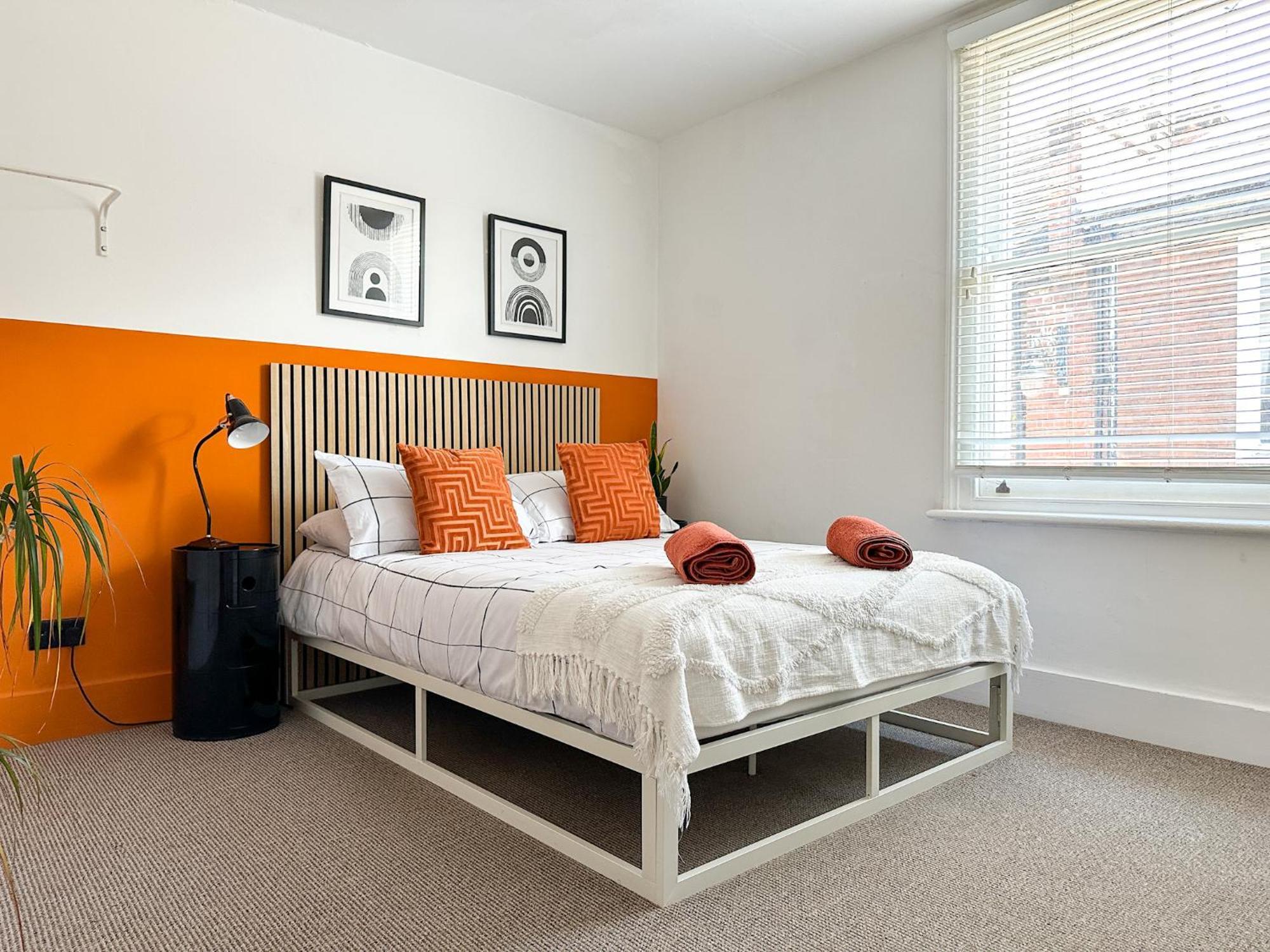 Love Lane - Cosy & Modern City Centre Guest Suite カンタベリー エクステリア 写真
